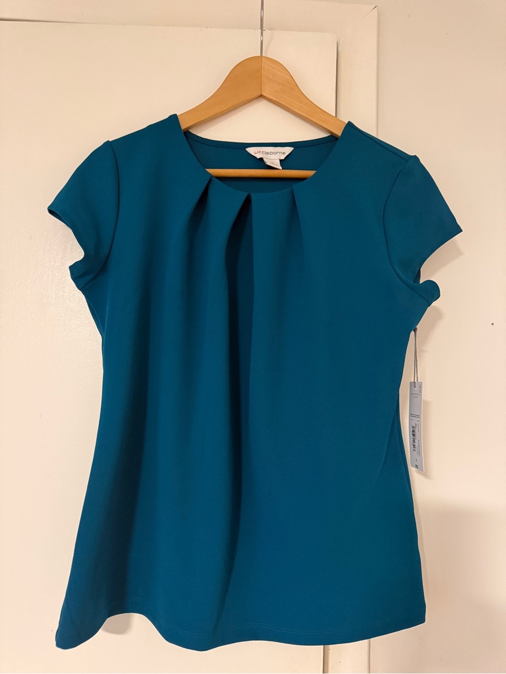 Liz Claiborne Teal Pleat-Front Cap Sleeve Top